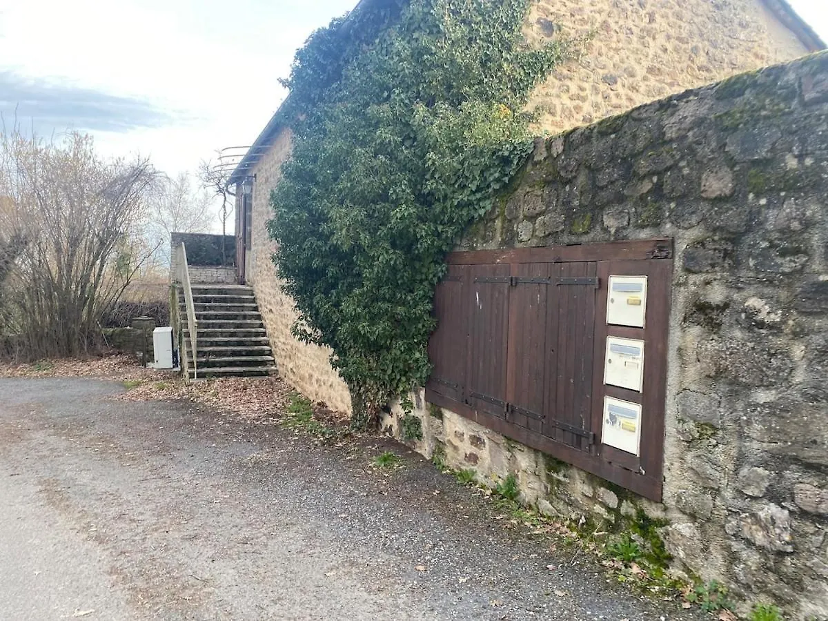 Appartement A La Campagne Flavin شقة